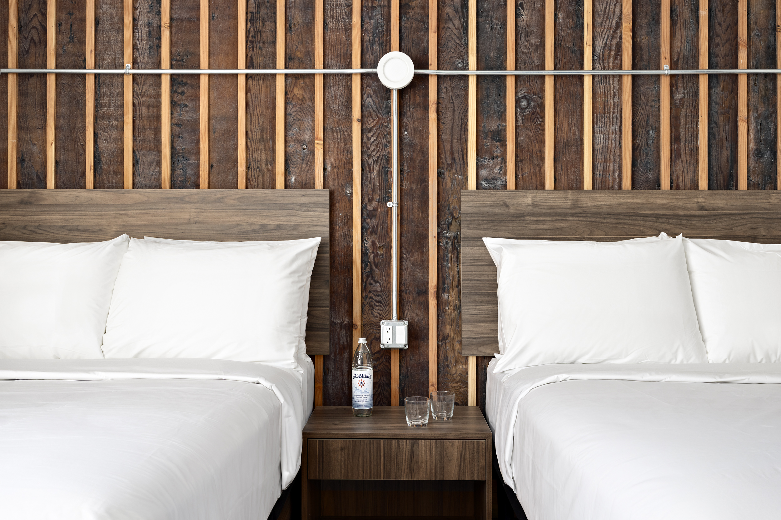 Standard guest room at Hotel Modo with thoughtful design and modern amenities